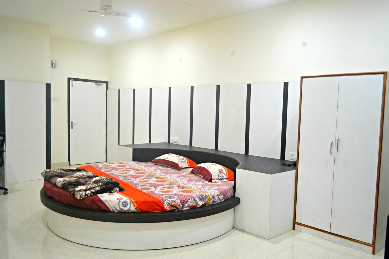 Hotel Bhammars Balangir Room photo
